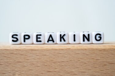 TOEFL スピーキング Task 1: Independent Speaking 対策【例題・テンプレート・回答例】